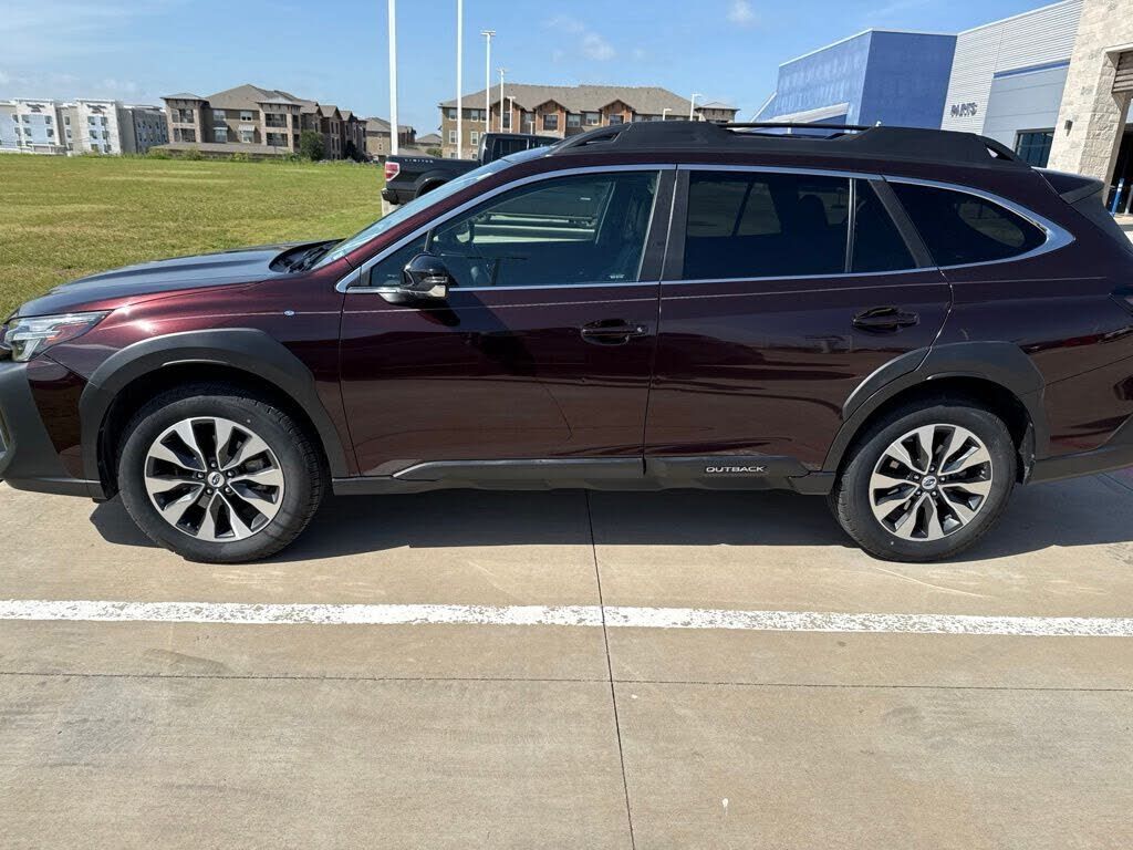 2023 SUBARU Outback