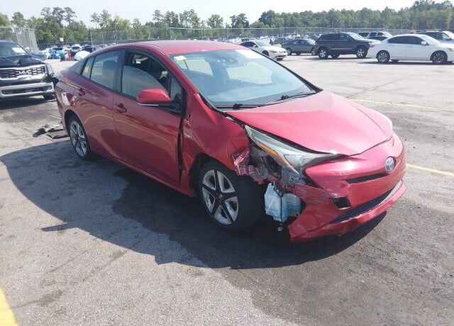 2016 TOYOTA PRIUS