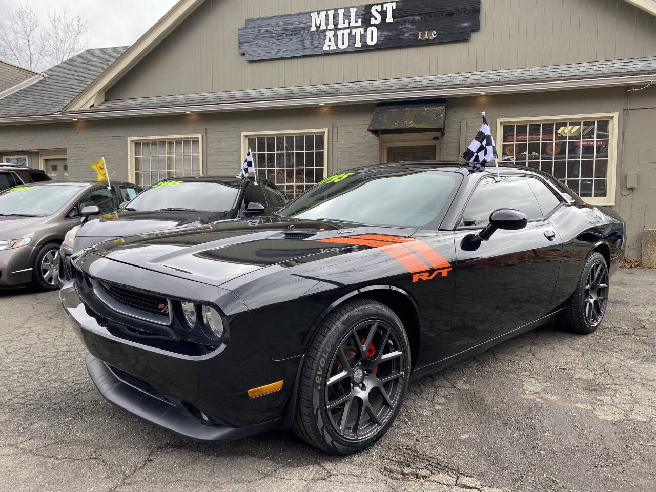 2013 DODGE Challenger
