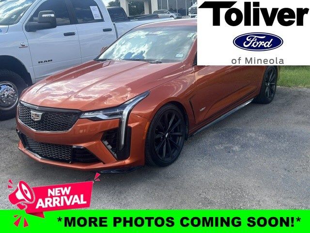 2022 CADILLAC CT4