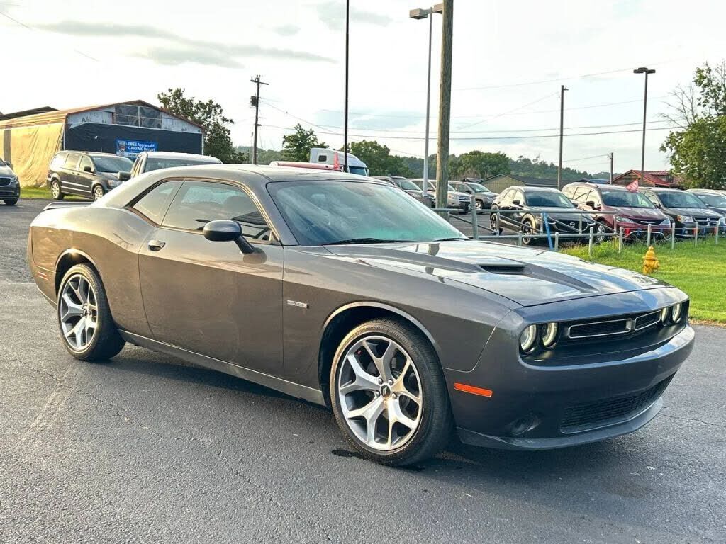 2016 DODGE Challenger
