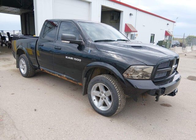 2012 DODGE Ram
