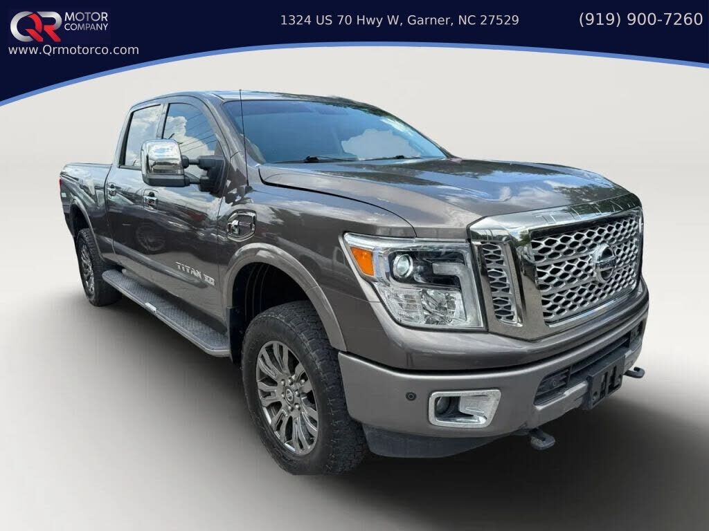 2016 NISSAN Titan