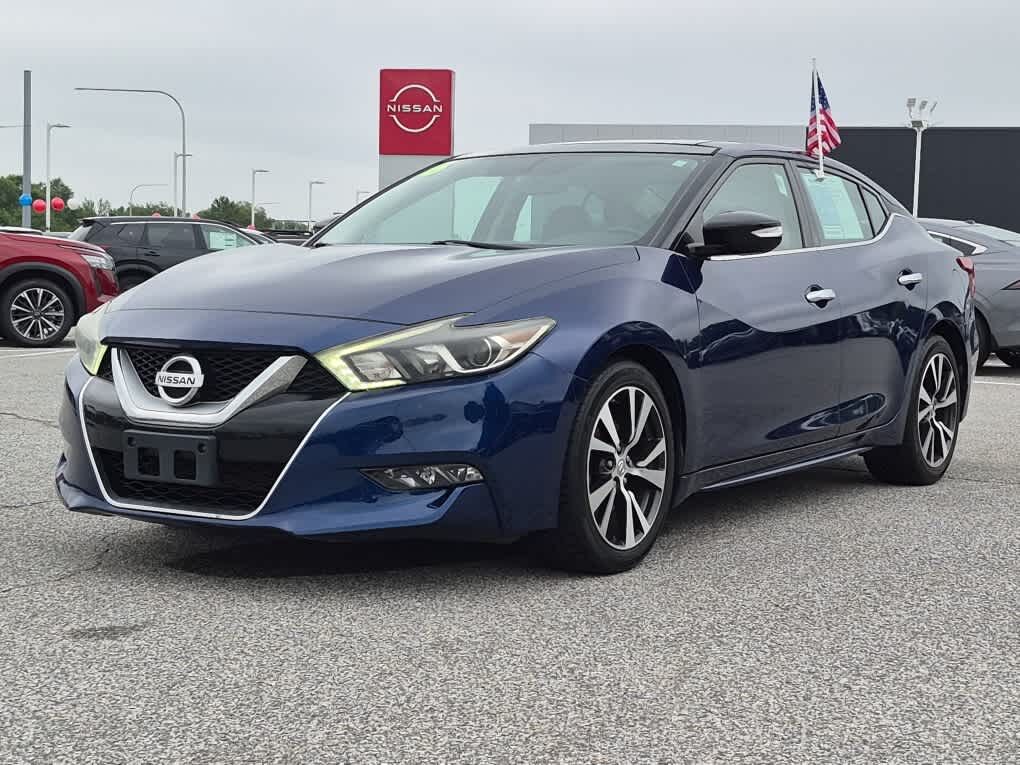 2016 NISSAN Maxima