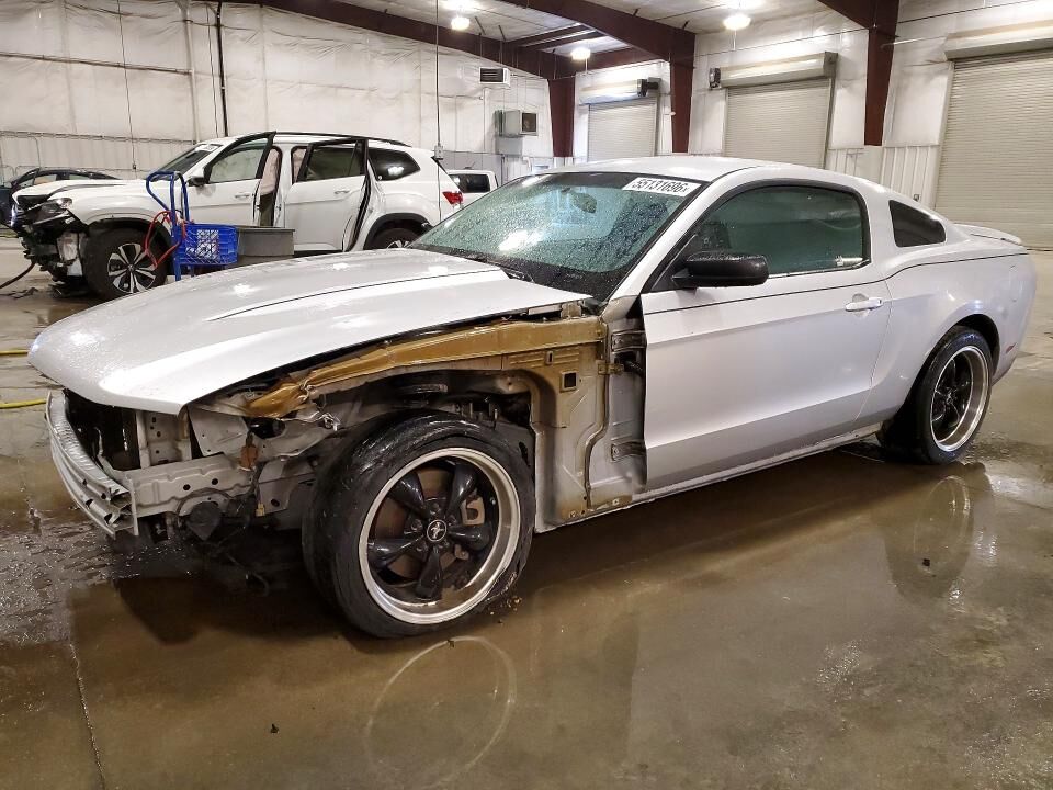 2011 FORD Mustang