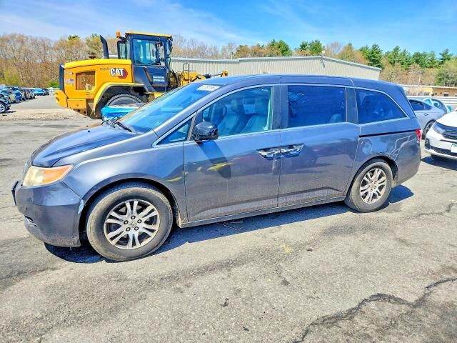 2011 HONDA Odyssey