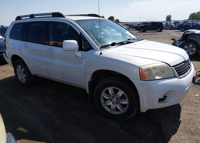 2011 MITSUBISHI Endeavor