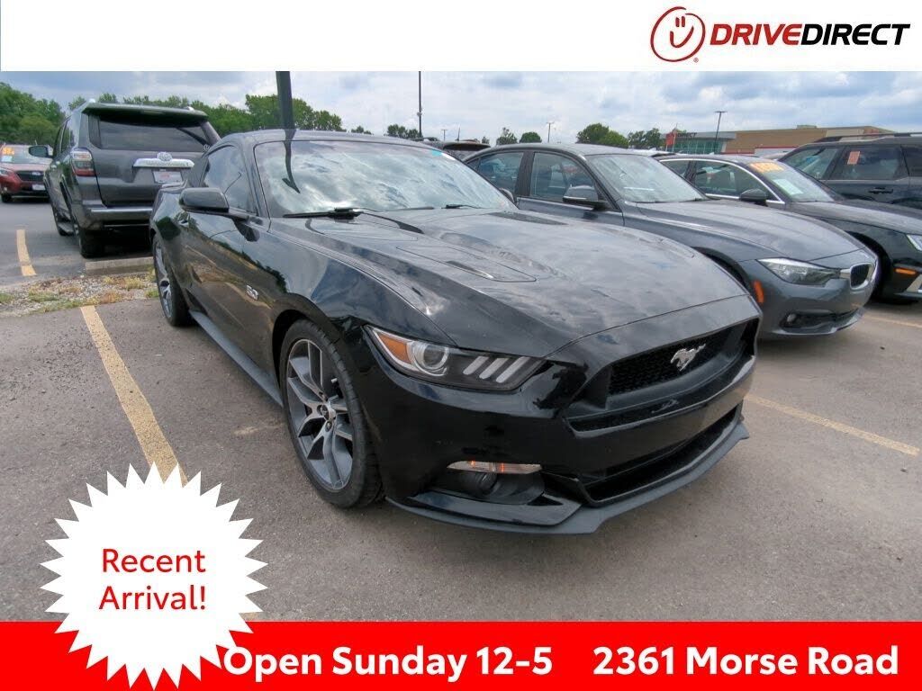 2015 FORD Mustang