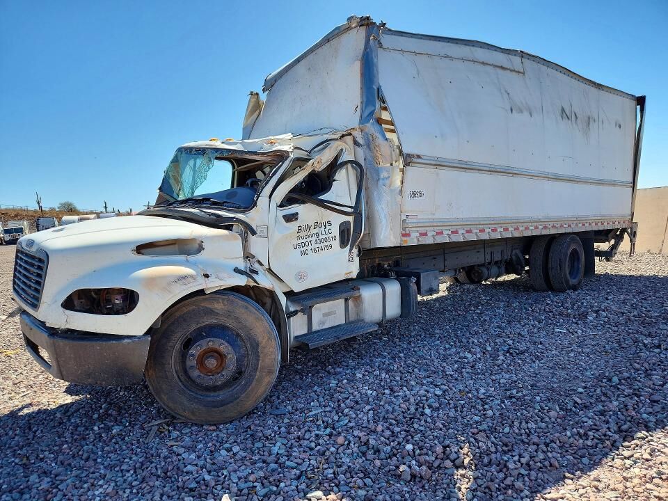 2016 FREIGHTLINER M2