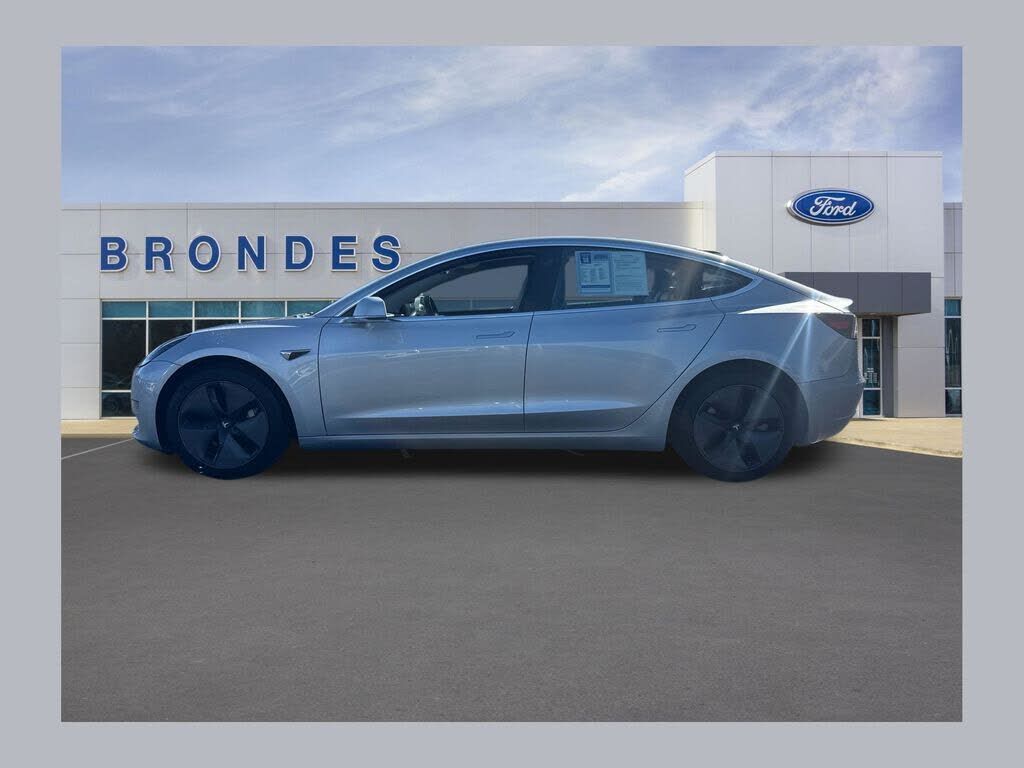 2018 TESLA Model 3