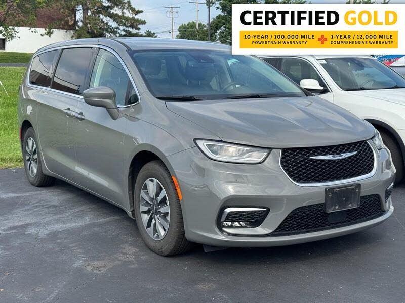 2022 CHRYSLER Pacifica
