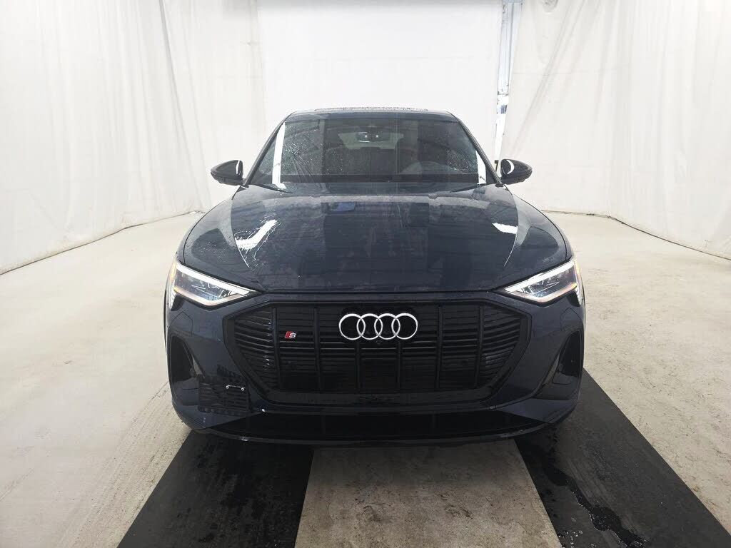 2023 Audi e-tron