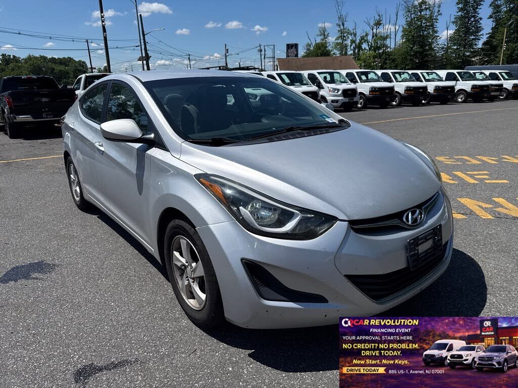 2016 HYUNDAI Elantra