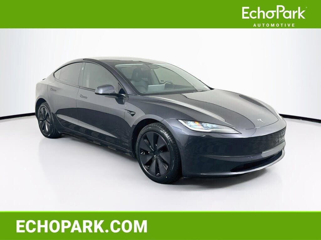 2025 TESLA Model 3