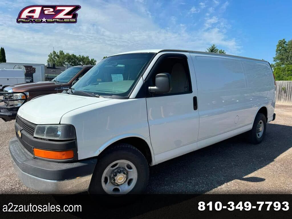 2012 CHEVROLET Express