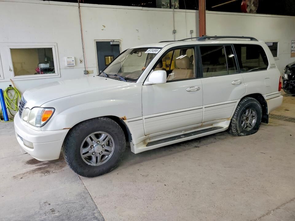 2002 LEXUS LX