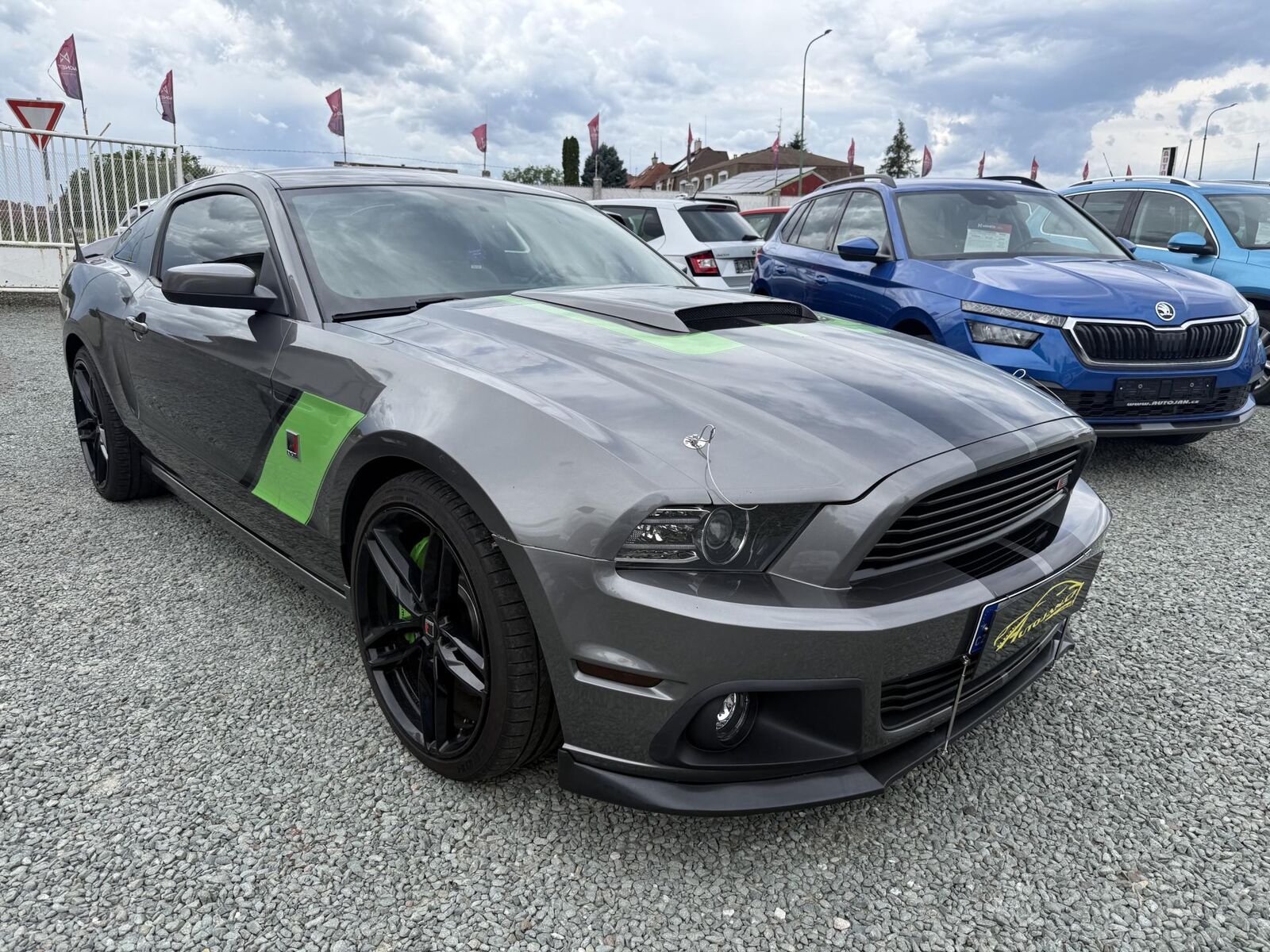 2013 FORD Mustang