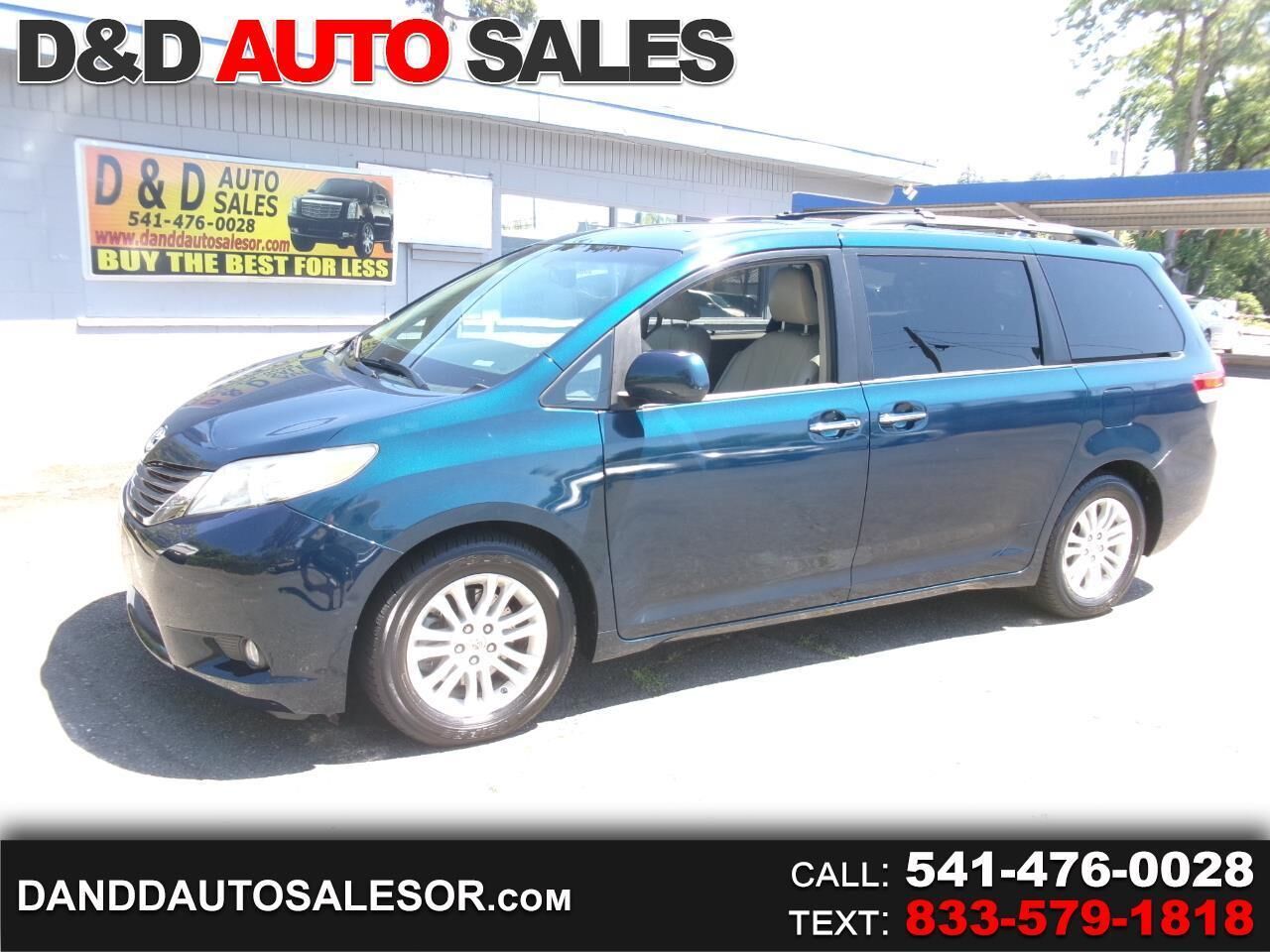 2011 TOYOTA Sienna