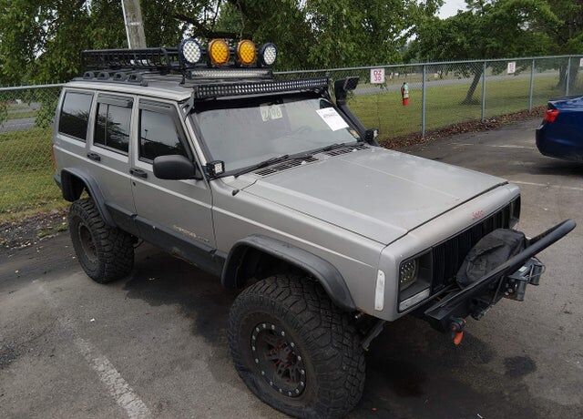 2000 JEEP Cherokee