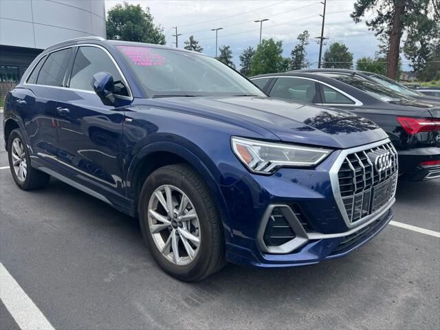 2022 AUDI Q3