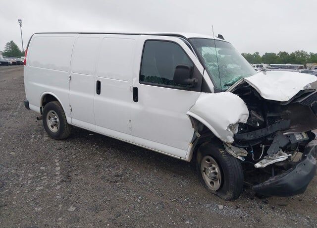 2021 CHEVROLET Express