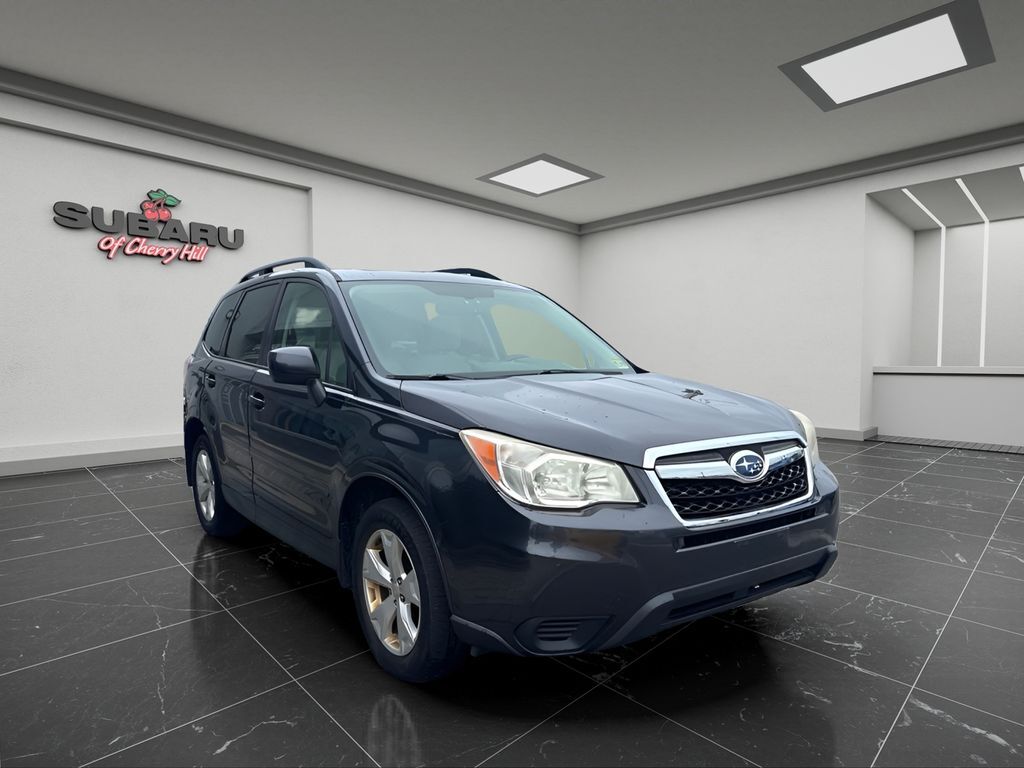 2014 SUBARU Forester
