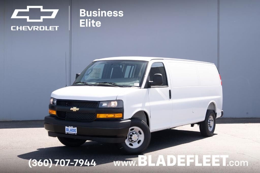 2026 CHEVROLET Express