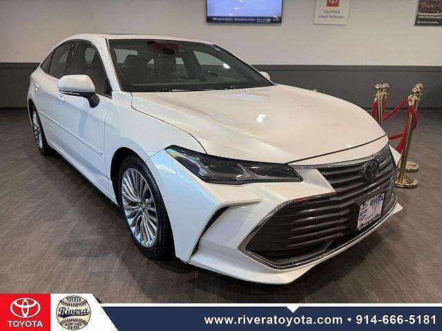 2019 TOYOTA Avalon