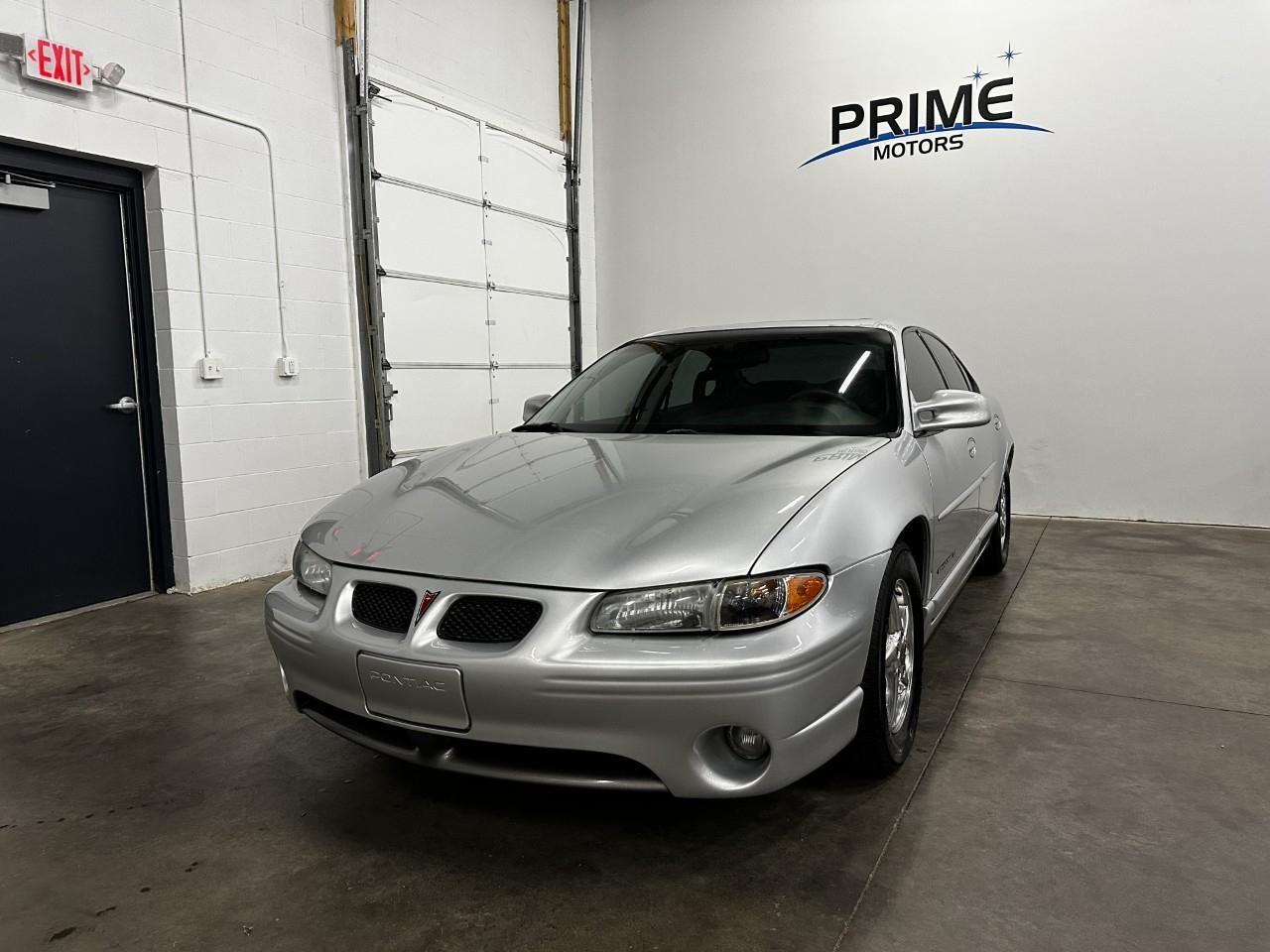 2002 PONTIAC Grand Prix