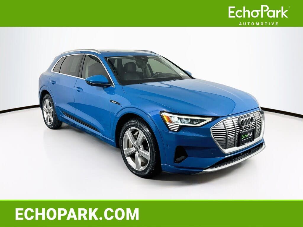 2019 AUDI e-tron