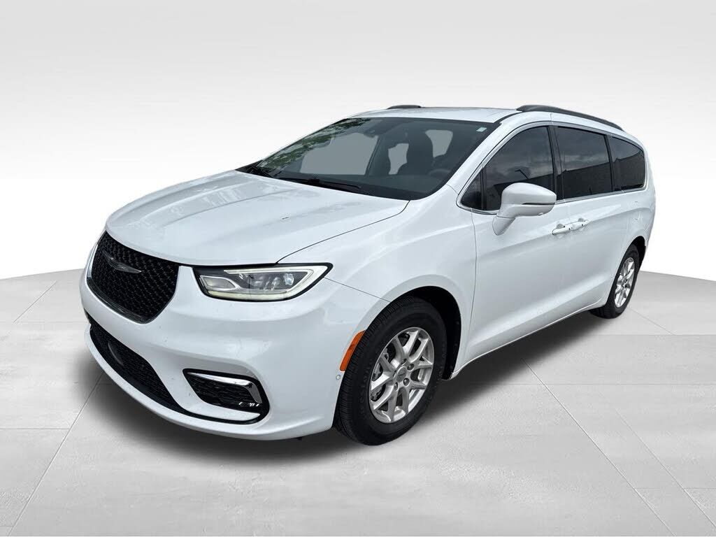 2022 CHRYSLER Pacifica