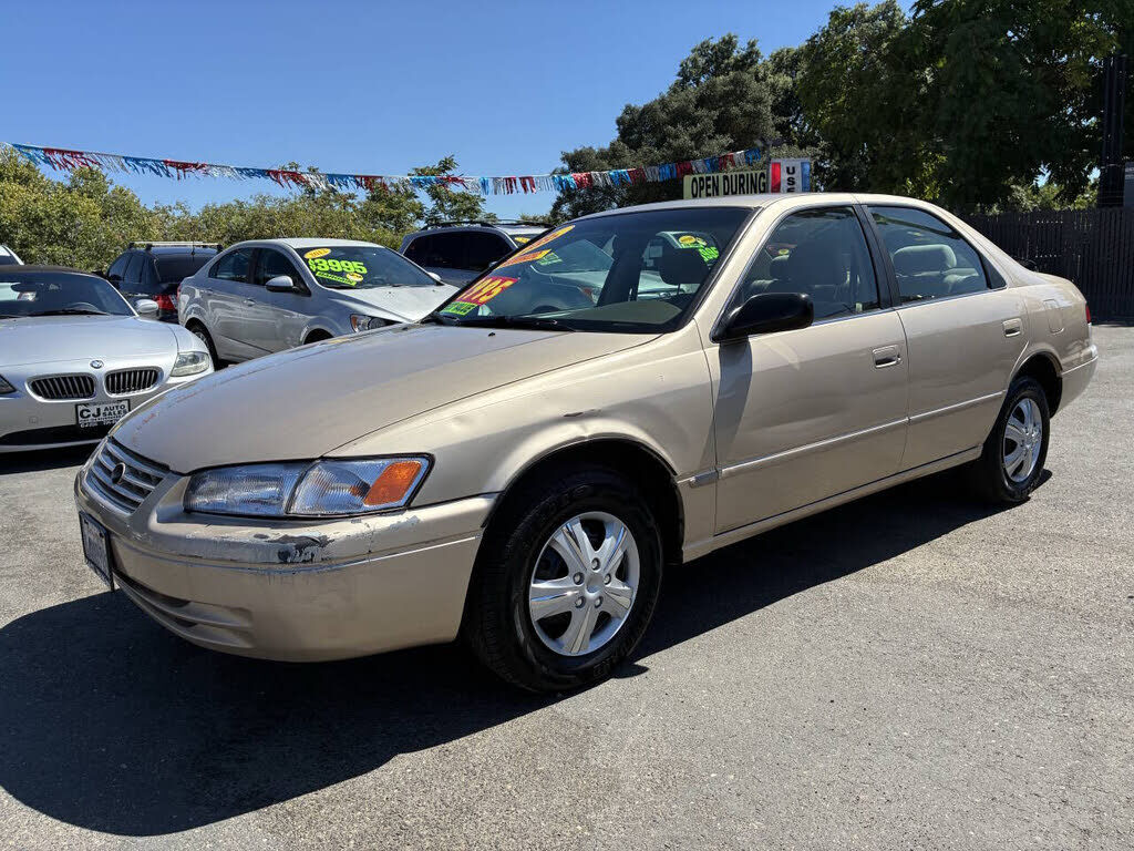 1998 TOYOTA Camry