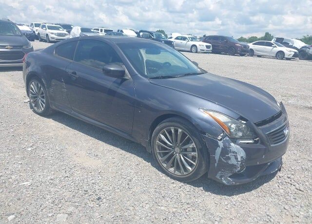 2013 INFINITI G37