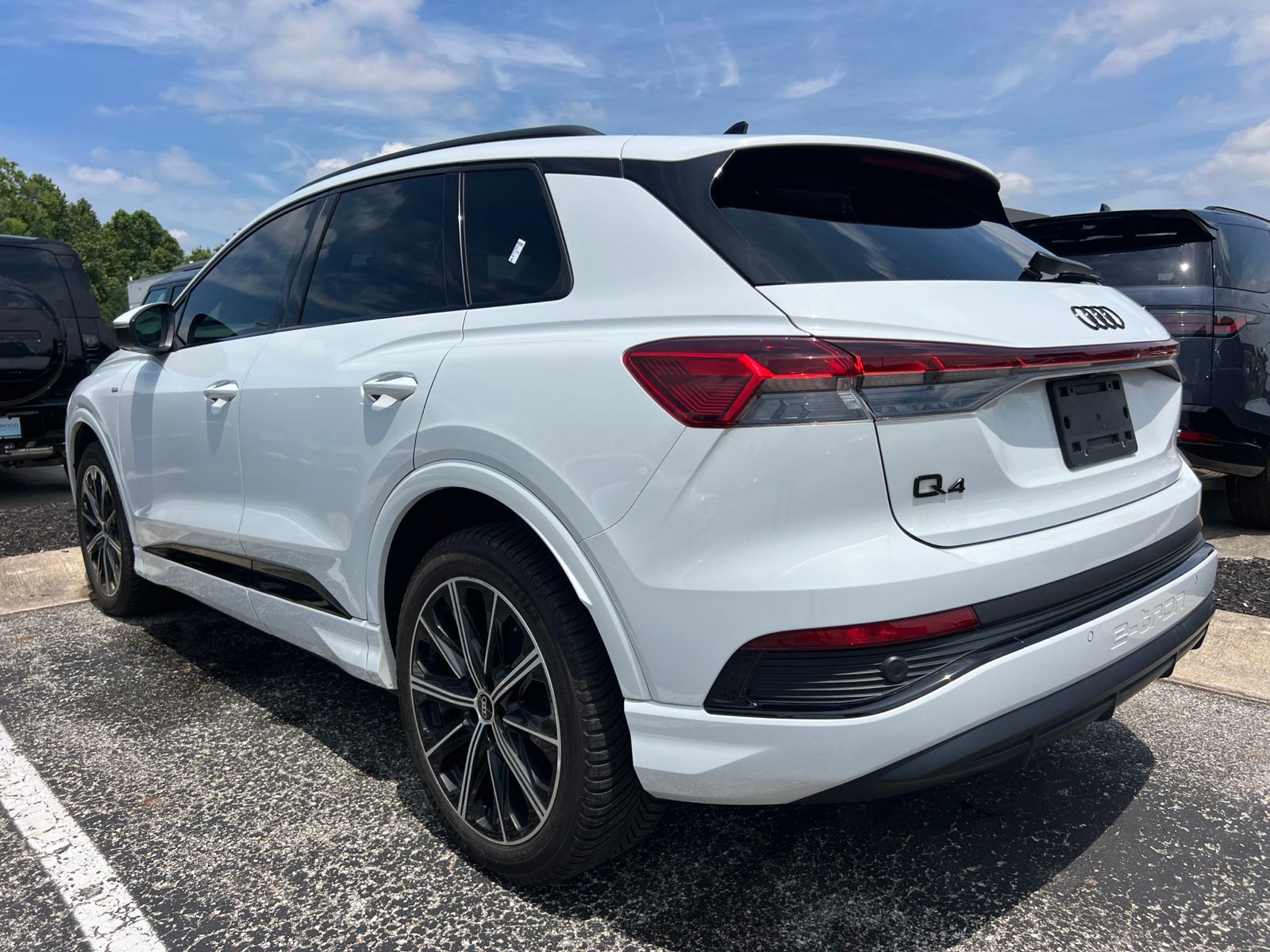 2022 Audi Q4