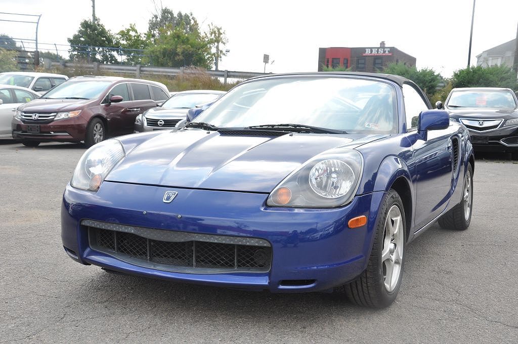 2002 TOYOTA MR2