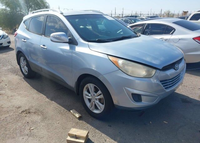 2012 HYUNDAI Tucson
