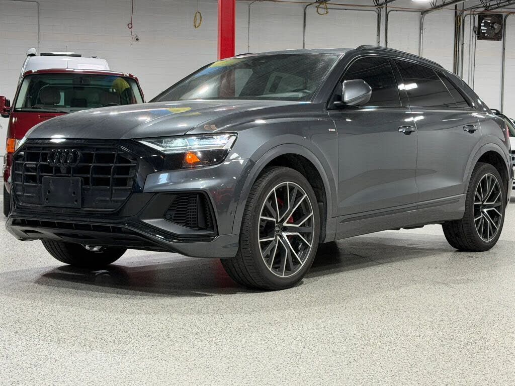 2021 Audi Q8
