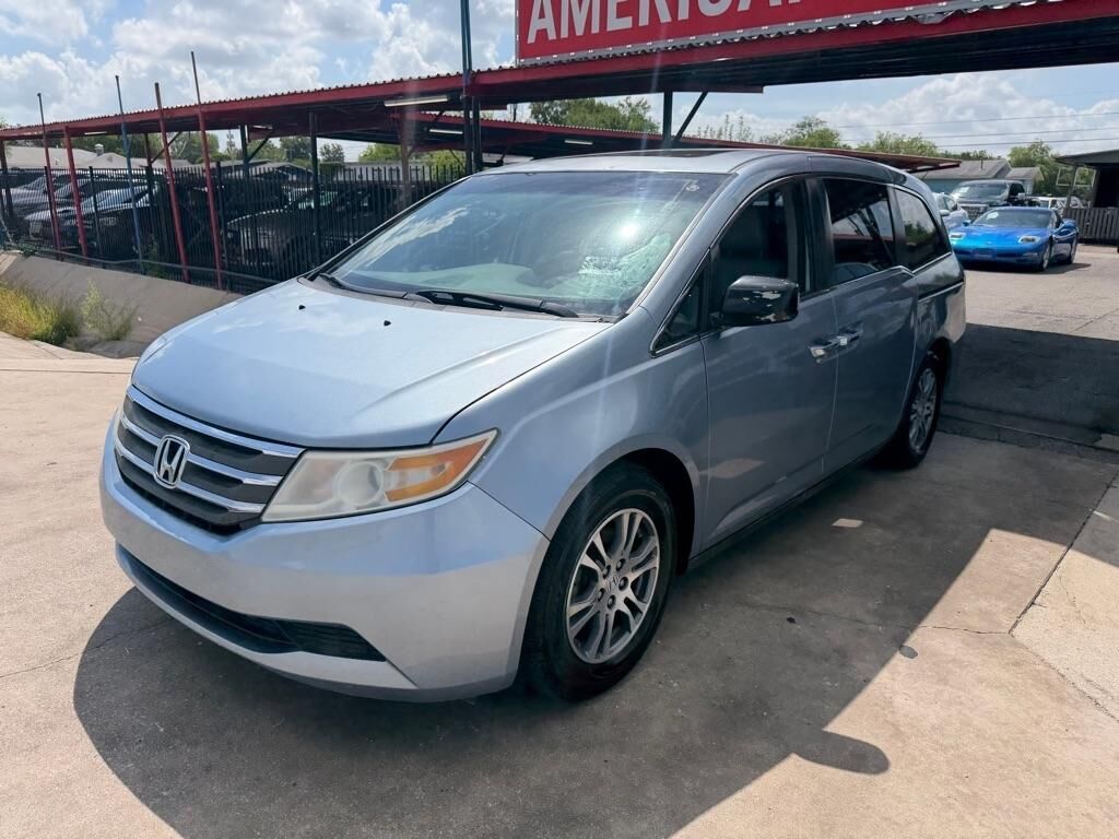 2011 HONDA Odyssey