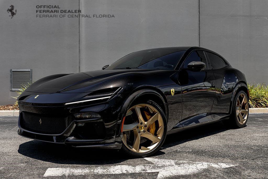 2024 FERRARI Purosangue