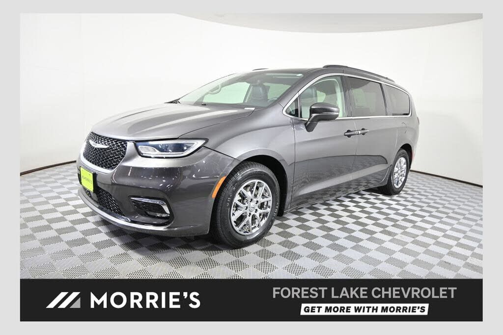 2022 CHRYSLER Pacifica