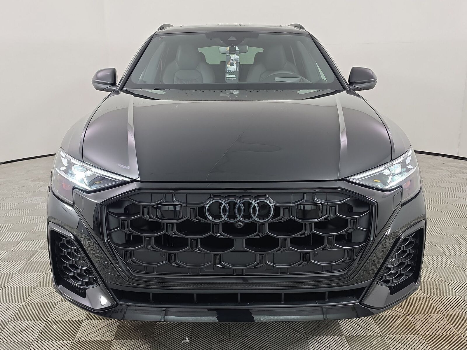 2026 Audi Q8