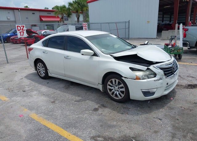 2013 NISSAN Altima