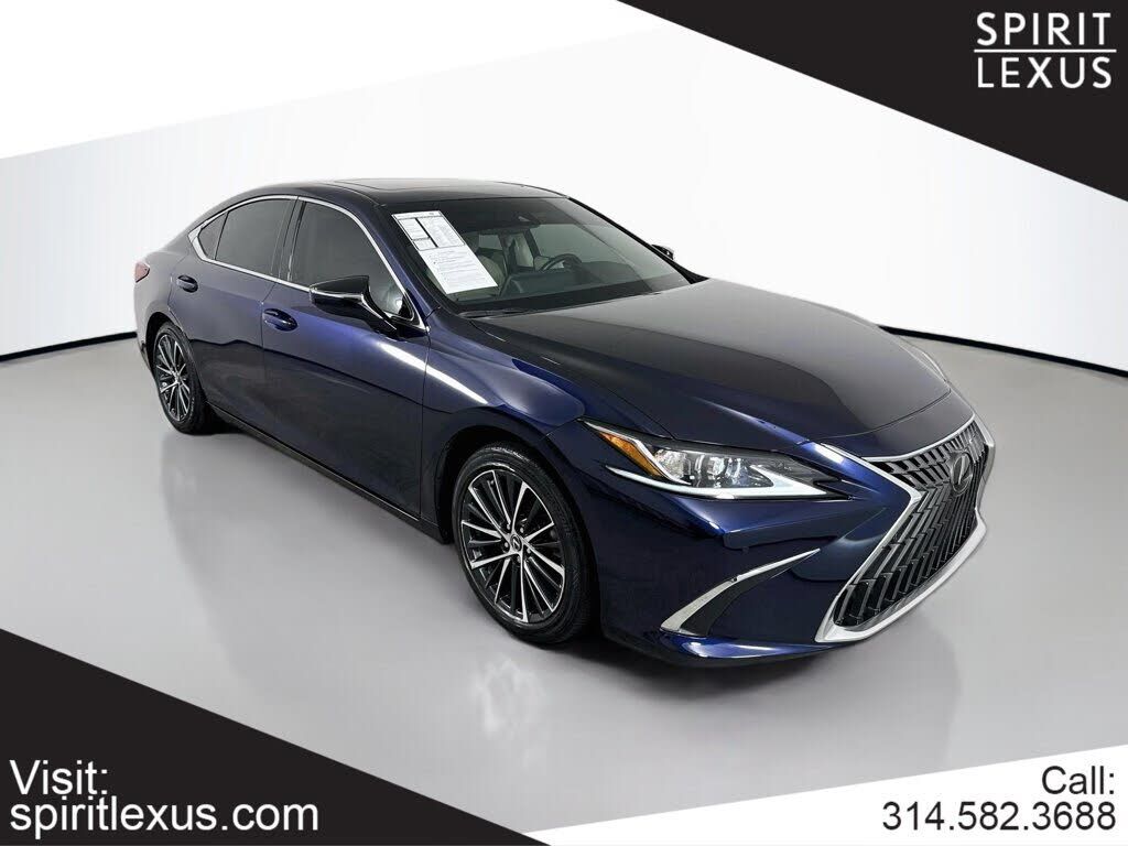 2024 LEXUS ES