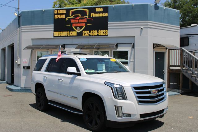2016 CADILLAC Escalade