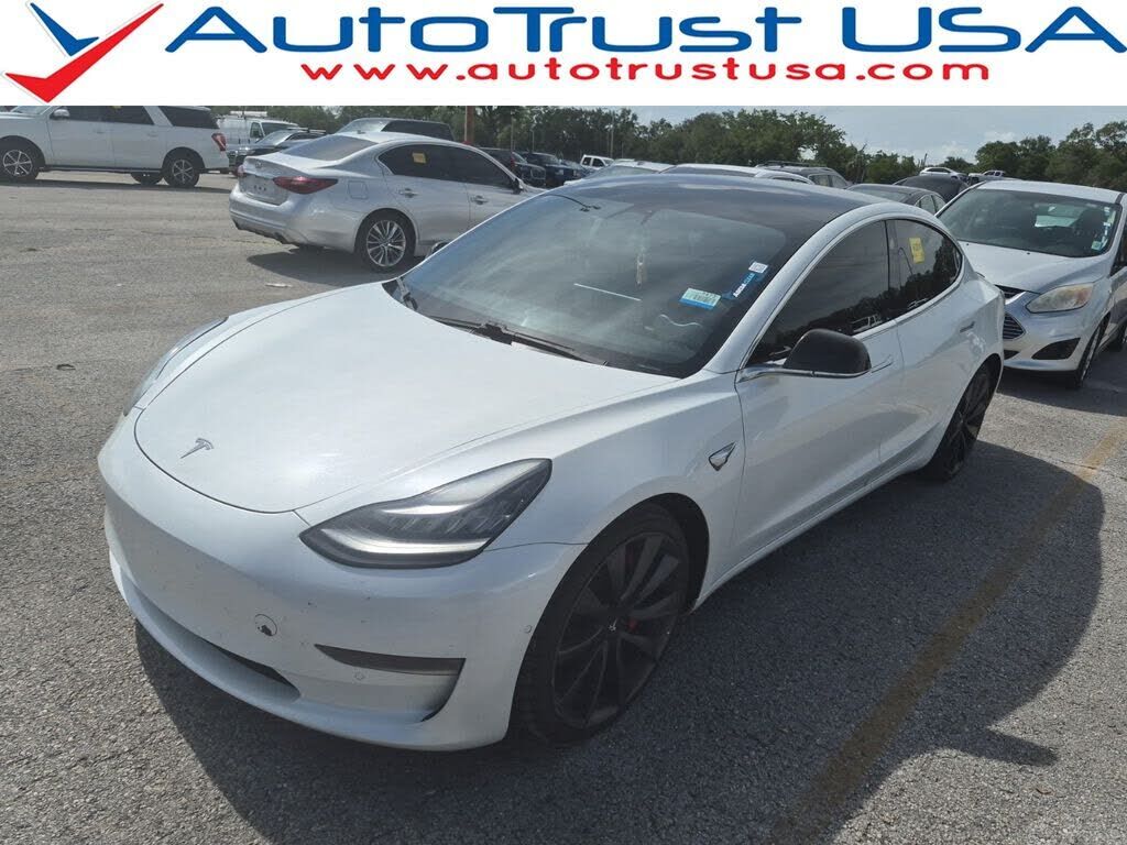 2020 TESLA Model 3