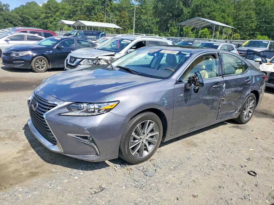 2017 LEXUS ES