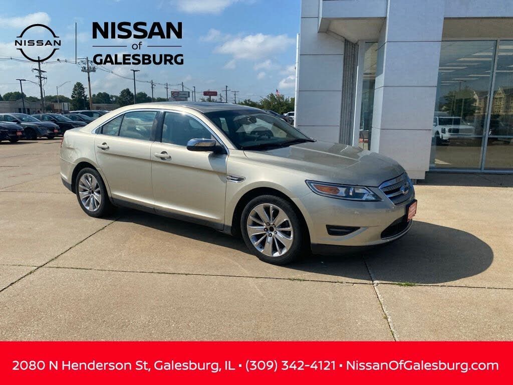 2010 FORD Taurus