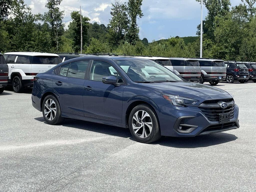 2025 SUBARU Legacy
