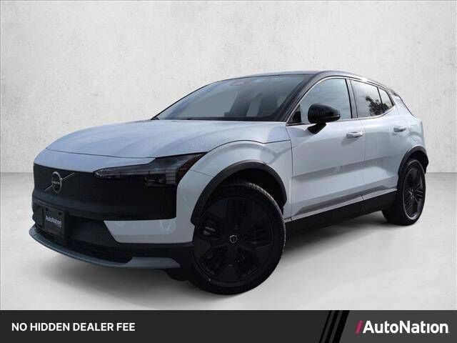 2026 VOLVO EX30 CC
