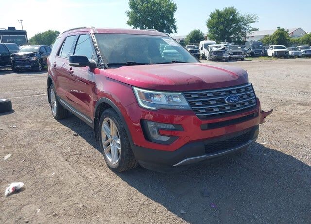 2017 FORD Explorer
